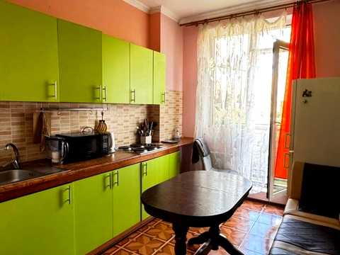 квартира за адресою Перлинна вул., 3