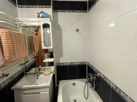 квартира за адресою Шовкуненка вул., 5