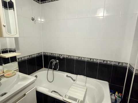 квартира за адресою Шовкуненка вул., 5