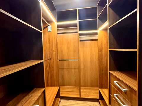 квартира за адресою Генуезька вул., 3а