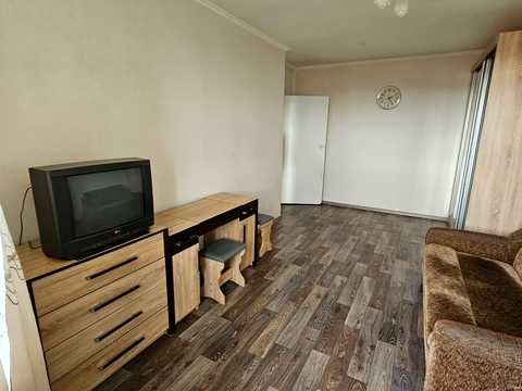 квартира за адресою Нескорених вул. (Героїв Праці), 47б