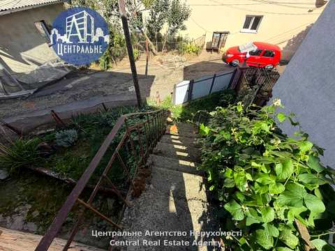 квартира за адресою Чернівці, Конституційна вул. (28 Червня), 39