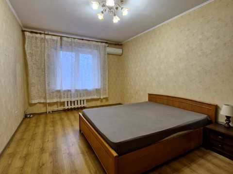 квартира за адресою Драгоманова вул., 1-Г