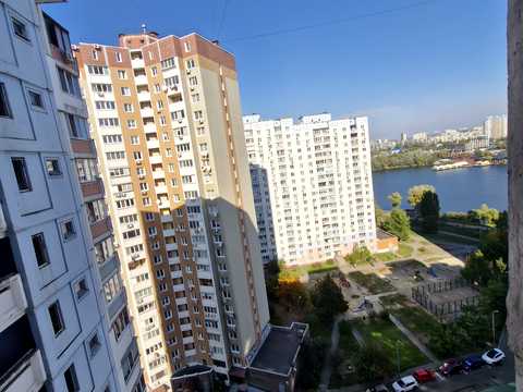 квартира за адресою Драгоманова вул., 1-Г