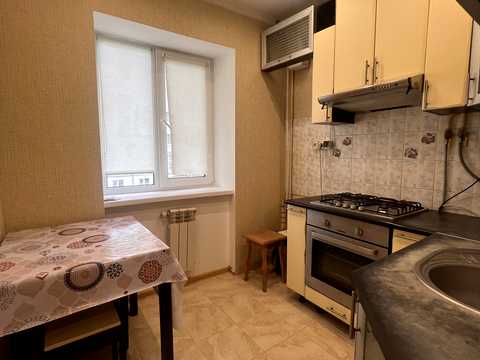 квартира по адресу Гайдамацкая ул. (Марфи Струтинської), 9