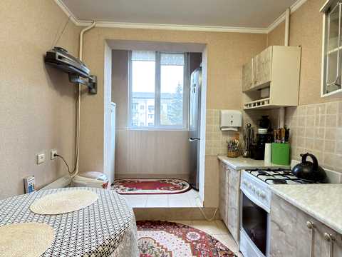 квартира за адресою Олександра Довженка вул., 9-А