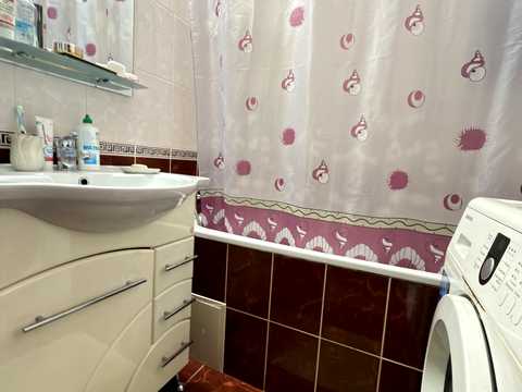 квартира за адресою Олександра Довженка вул., 9-А