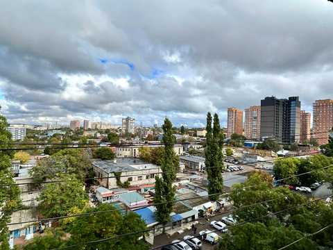 квартира за адресою Олександра Свіща вул. (Середня), 61