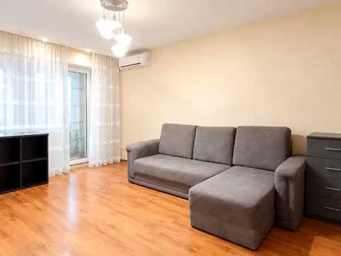 квартира за адресою Рубіновий бульв., 8