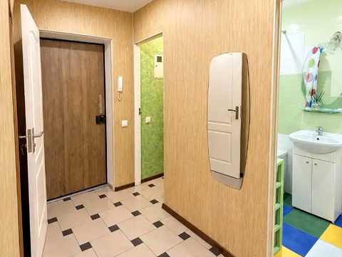 квартира за адресою Рубіновий бульв., 8