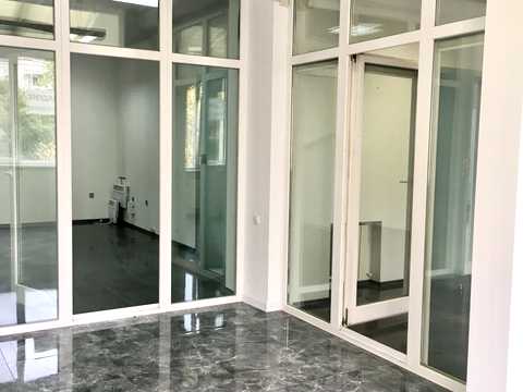комерційна за адресою Французький бульв., 35