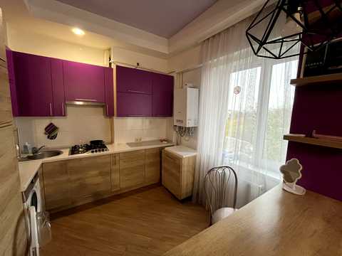 квартира за адресою Соборна вул., 348а