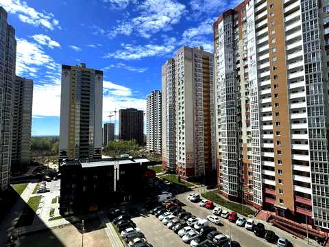 квартира за адресою Софії Русової вул., 7-Г