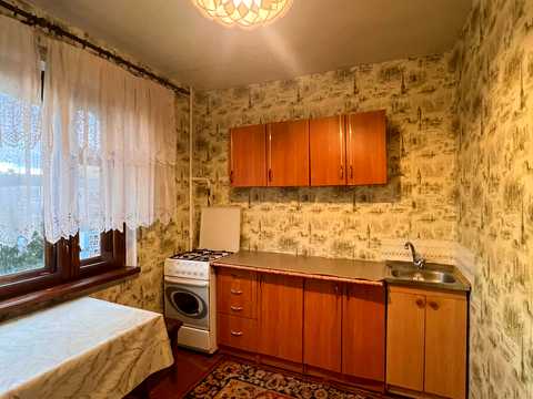 квартира за адресою Космічна вул., 19