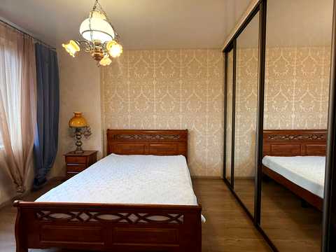 квартира за адресою Митрополита Василя Липківського вул. (Урицького), 18