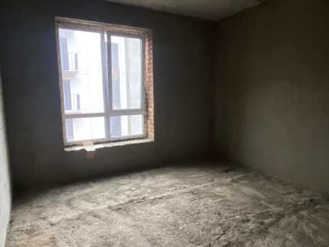 1880007910643703