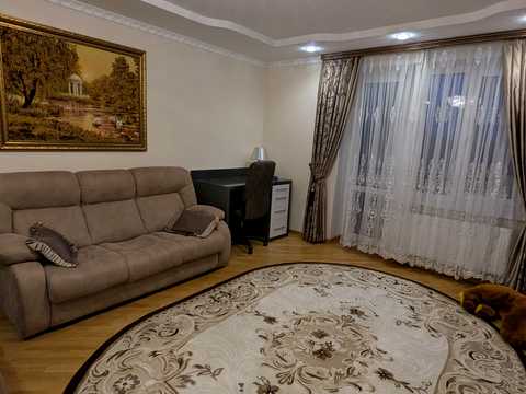 квартира за адресою Тролейбусна вул., 26