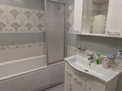 квартира за адресою Тролейбусна вул., 26