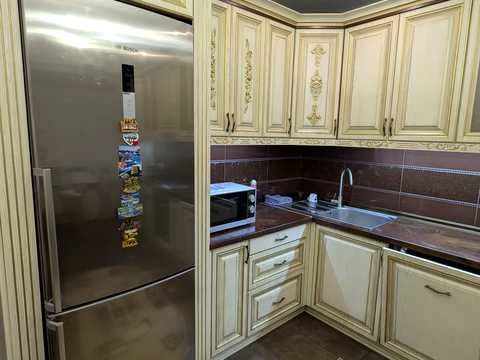 квартира за адресою Тролейбусна вул., 26