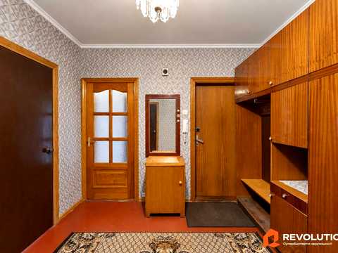 квартира за адресою Ревуцького вул., 10/2