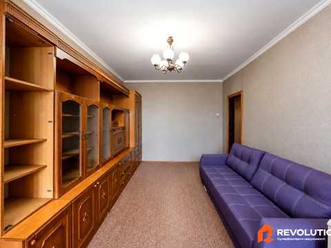 квартира за адресою Ревуцького вул., 10/2