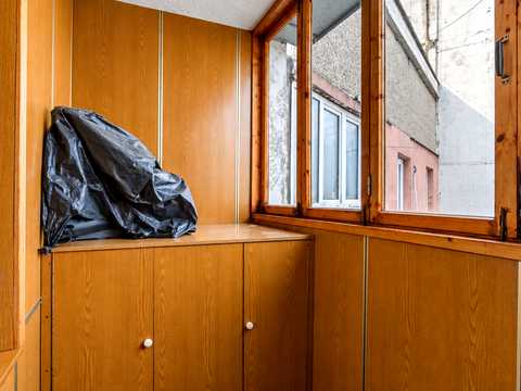 квартира за адресою Ревуцького вул., 10/2