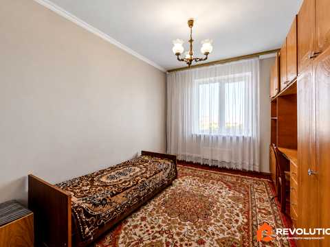 квартира за адресою Ревуцького вул., 10/2