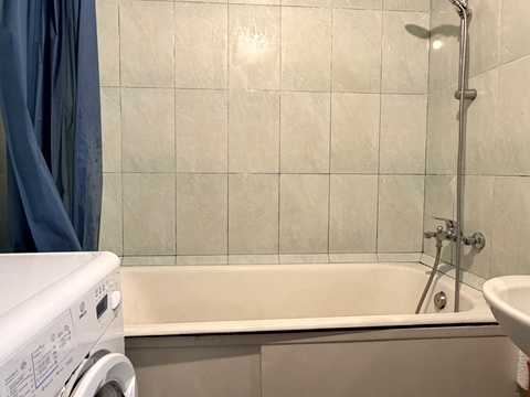 квартира за адресою Йорданська вул. (Лайоша Гавро), 17