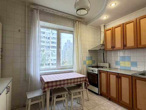 квартира за адресою Йорданська вул. (Лайоша Гавро), 17