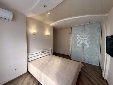 квартира за адресою Зарічна вул., 1-Б