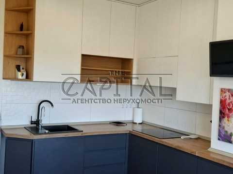 квартира за адресою Юнацька вул., 1