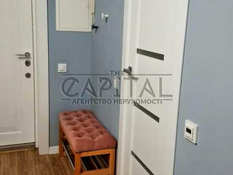 квартира за адресою Юнацька вул., 1