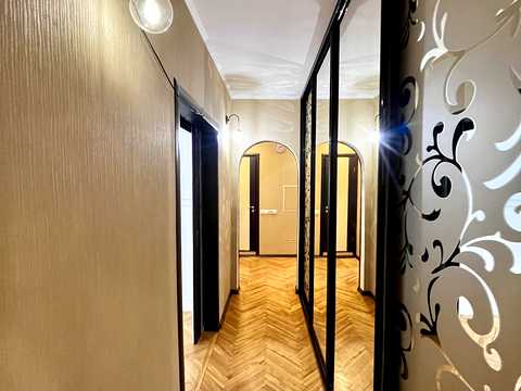 квартира за адресою Київ, Деміївська вул., 51