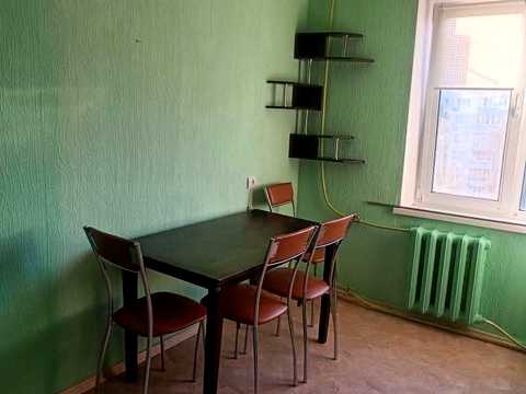 квартира за адресою Калинова вул., 61