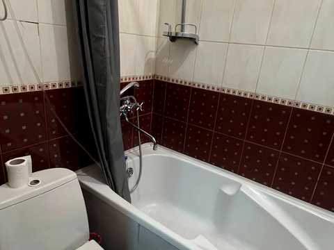 квартира за адресою Ніни Строкатої вул. (Буніна), 21