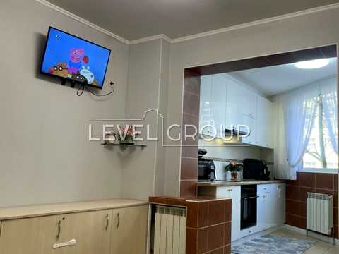 квартира за адресою Київ, Драгоманова вул., 8-А
