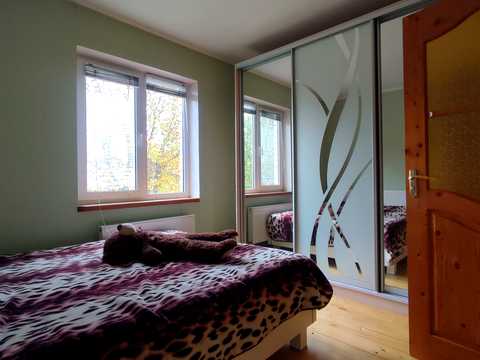 будинок за адресою с. Михайлівка, Молодіжна, 7