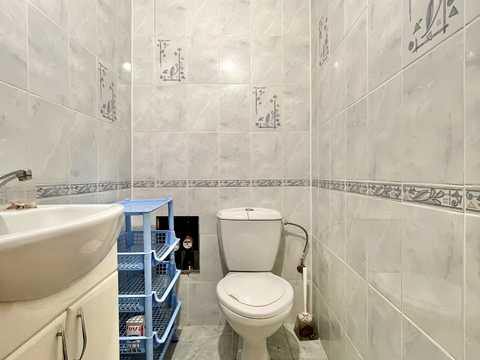 квартира за адресою Дарницький бульв., 8