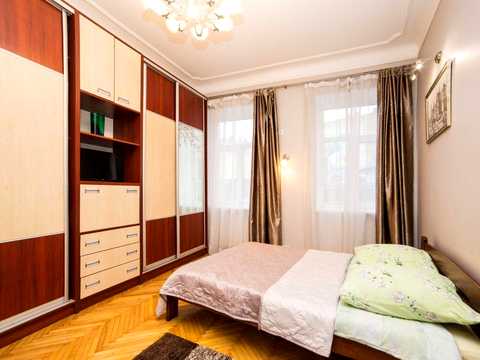квартира по адресу Черноморская ул., 3