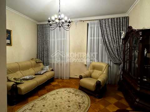 квартира за адресою Кандаурова вул., 3
