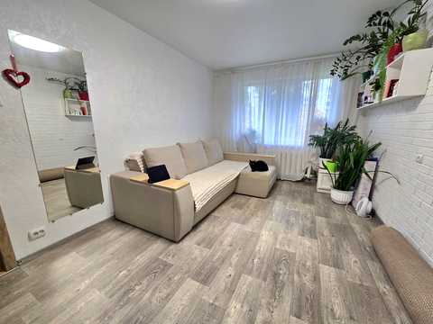 квартира за адресою Героїв Крут вул., 99