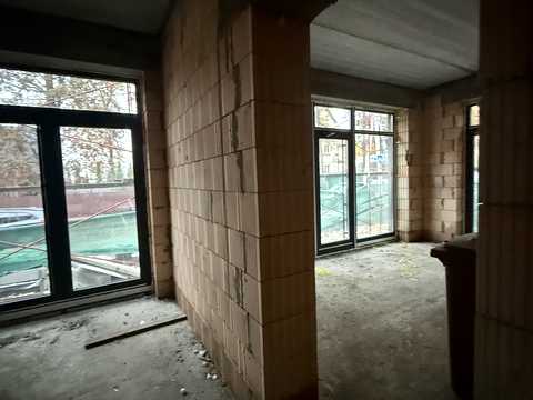 комерційна за адресою Павленка вул., 38