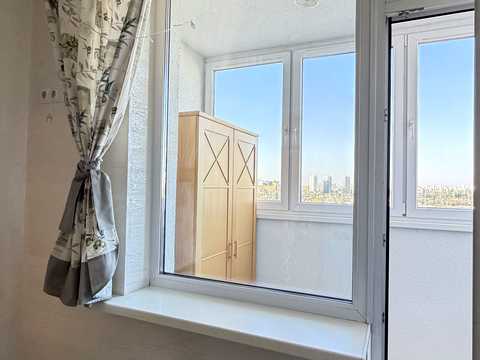 квартира за адресою Драгоманова вул., 2