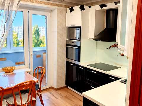квартира за адресою Миколи Бажана просп., 7