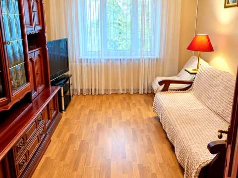 квартира за адресою Миколи Бажана просп., 7