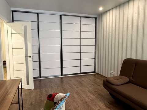 квартира за адресою Академіка Вернадського бульв., 24