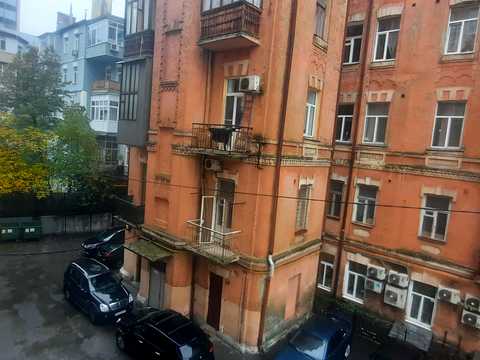 квартира за адресою Київ, Саксаганського вул., 12-Б