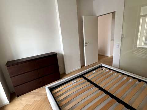 квартира за адресою Салютна вул., 2к6