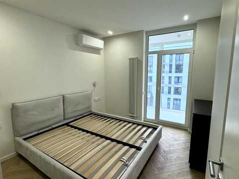 квартира за адресою Салютна вул., 2к6