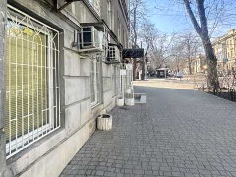 коммерческая по адресу Пастера ул., 17